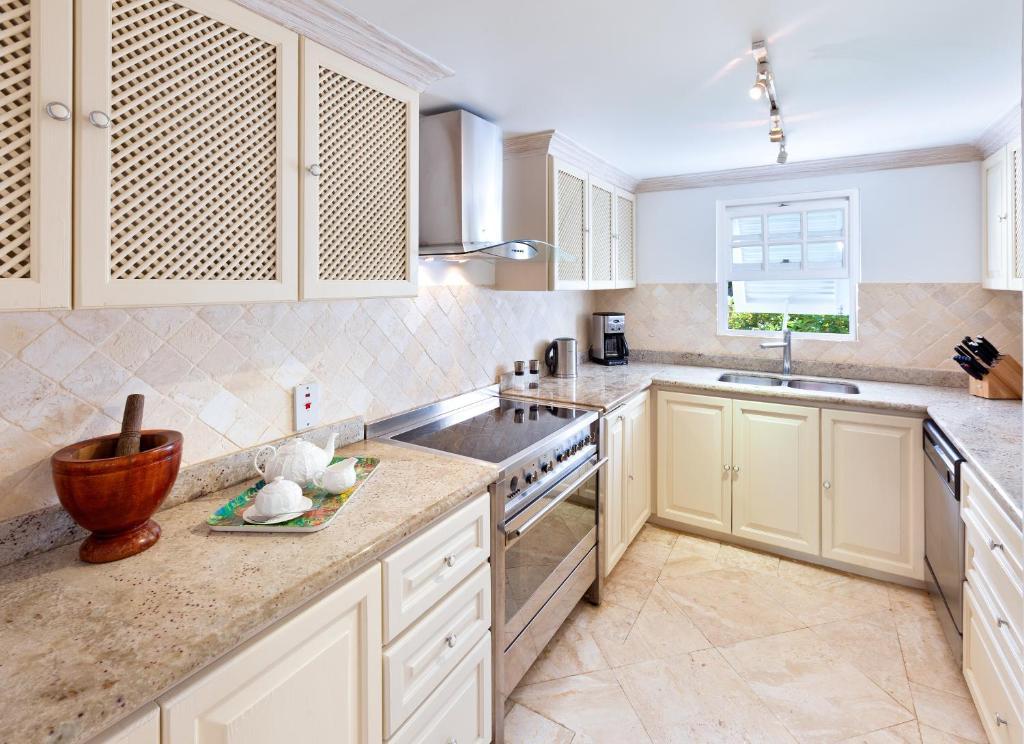 Coconut Grove 1, Luxury Villa By Island Villas 세인트 제임스 객실 사진